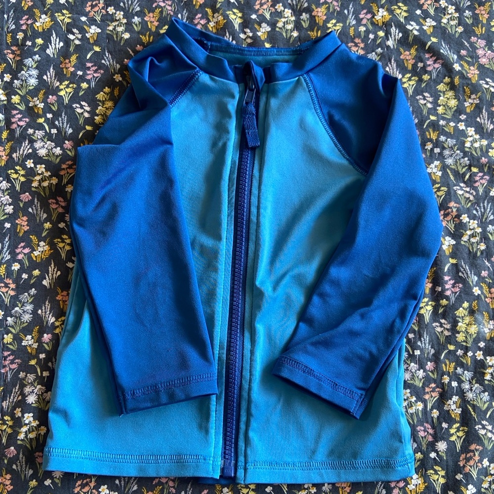 Cat & Jack Long Sleeve Zip Rash Guard 2T